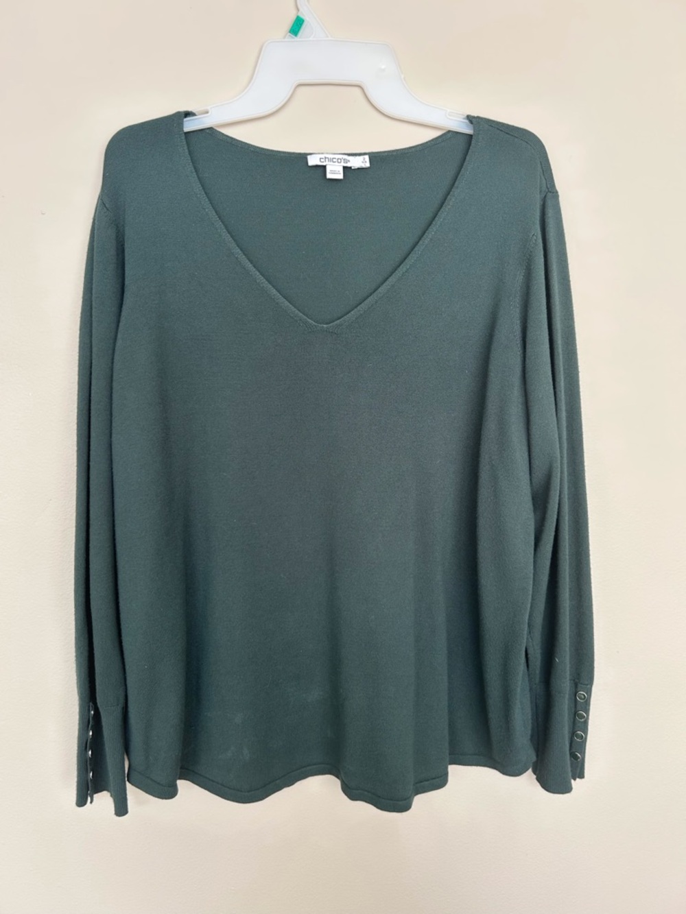 Chico's Deep Green V-Neck Long Sleeve Top Size 2 (L)
